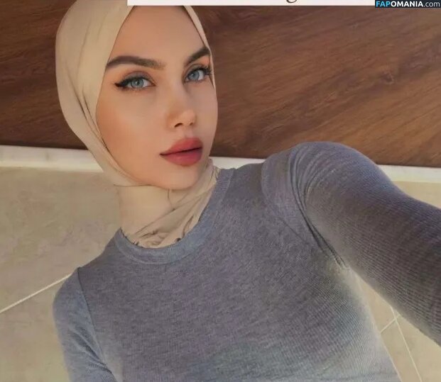 heliosari / heliosri / sariikubraa Nago OnlyFans  Przeciekłe zdjęcie #7