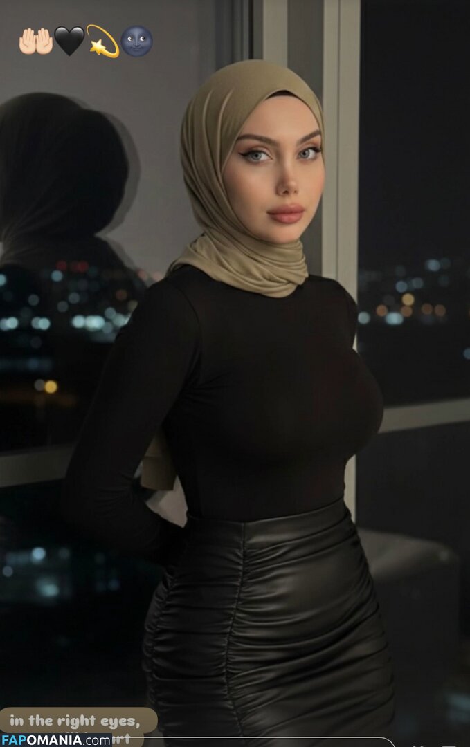 heliosari / heliosri / sariikubraa Nago OnlyFans  Przeciekłe zdjęcie #11