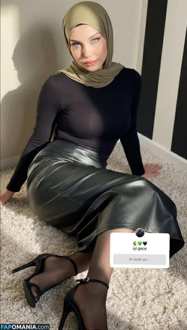 heliosari / heliosri / sariikubraa Nago OnlyFans  Przeciekłe zdjęcie #20