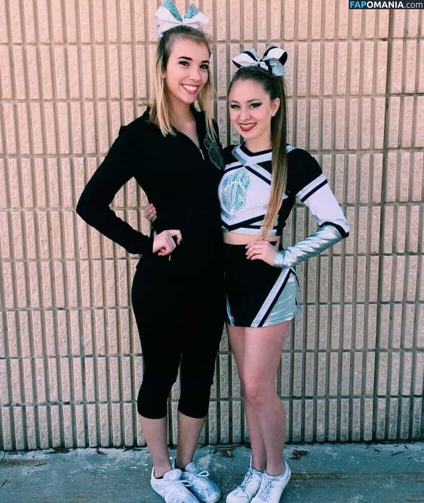 Sarina Hunt / alexandramhunt / sarinahunt / sarinahuntt Nago OnlyFans  Przeciekłe zdjęcie #8