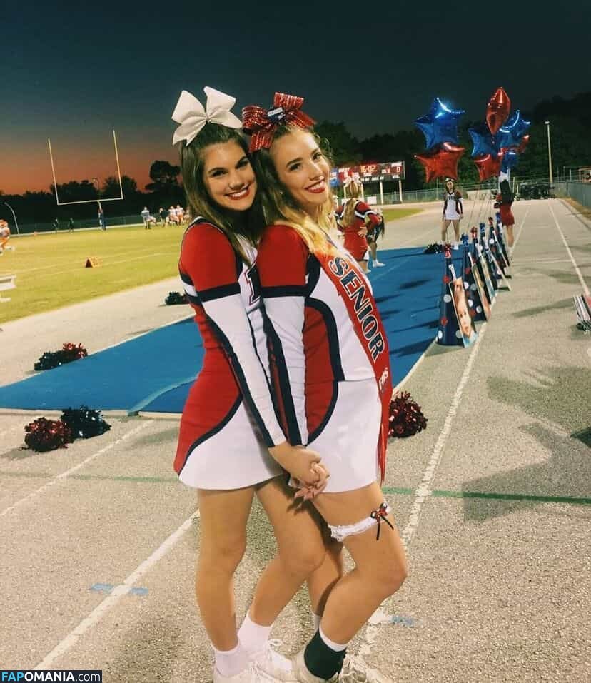 Sarina Hunt / alexandramhunt / sarinahunt / sarinahuntt Nago OnlyFans  Przeciekłe zdjęcie #17