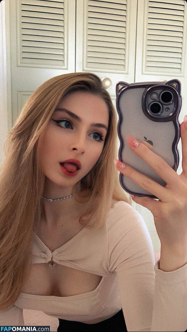 _sassynessa / a.ssa_sa Nago OnlyFans  Przeciekłe zdjęcie #2