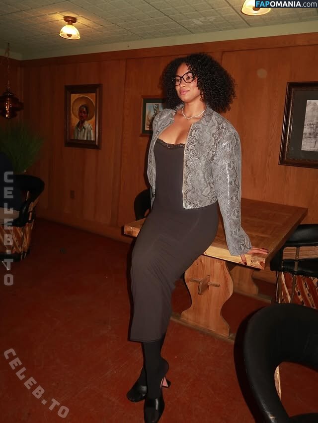 Satou Sabally / satou_sabally Nago OnlyFans  Przeciekłe zdjęcie #3