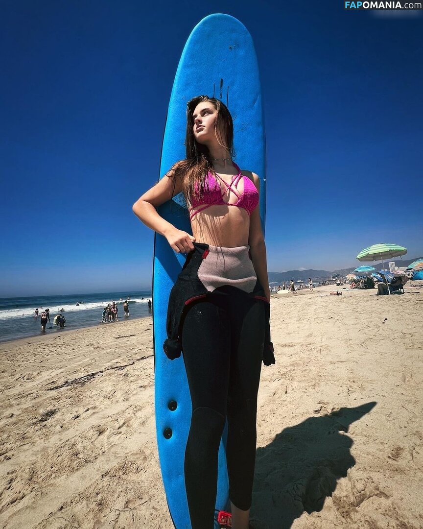 Savannah Clarke Nago OnlyFans  Przeciekłe zdjęcie #1