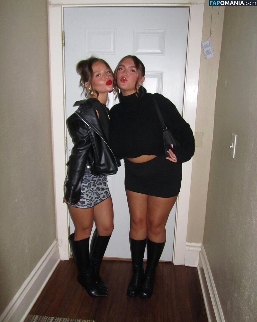 seerahb2 / sheygabriella / sierra_bellingar / sierralorae Nago OnlyFans  Przeciekłe zdjęcie #20