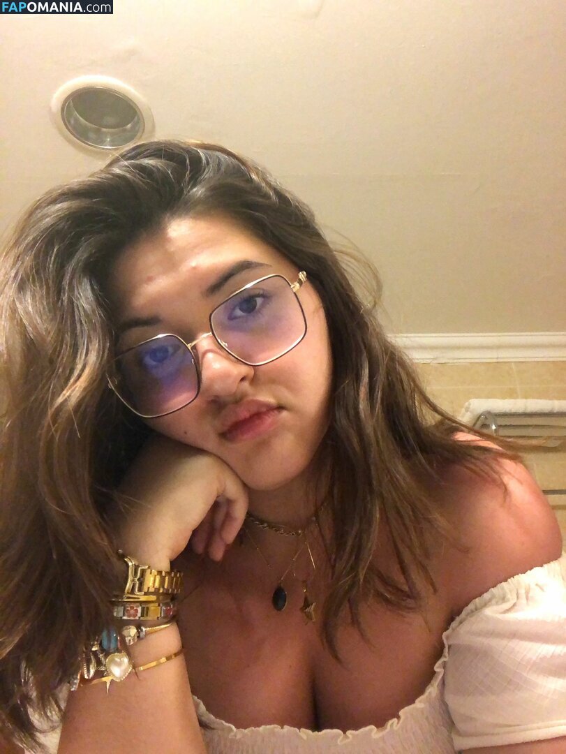 Selen Ozdemir Nago OnlyFans  Przeciekłe zdjęcie #1