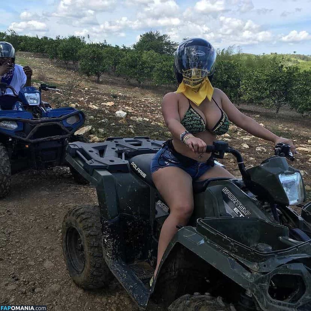 Selena Adams / officialselenaadams4 / selenaadams69 Nago OnlyFans  Przeciekłe zdjęcie #366