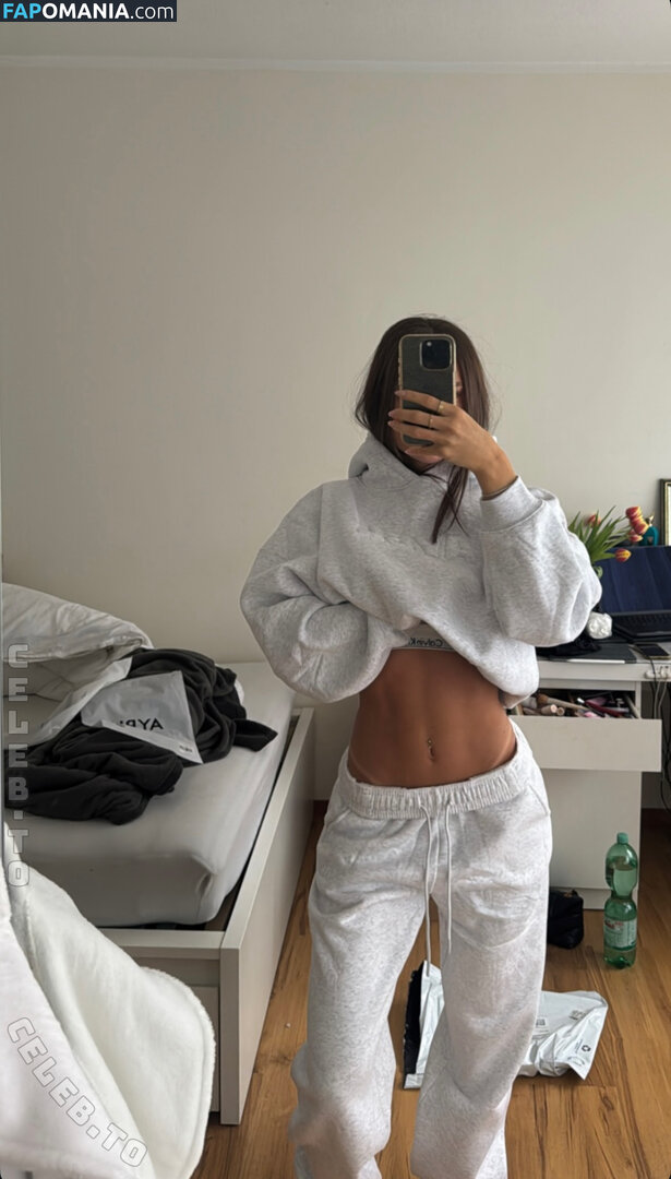 Serra.tzcn Nago OnlyFans  Przeciekłe zdjęcie #1