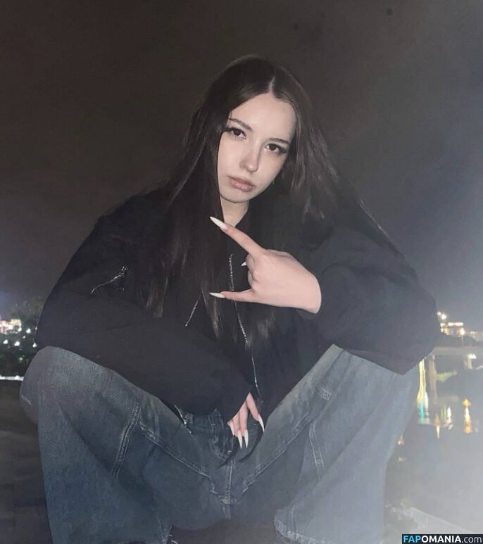 Shanaecornish Nago OnlyFans  Przeciekłe zdjęcie #2
