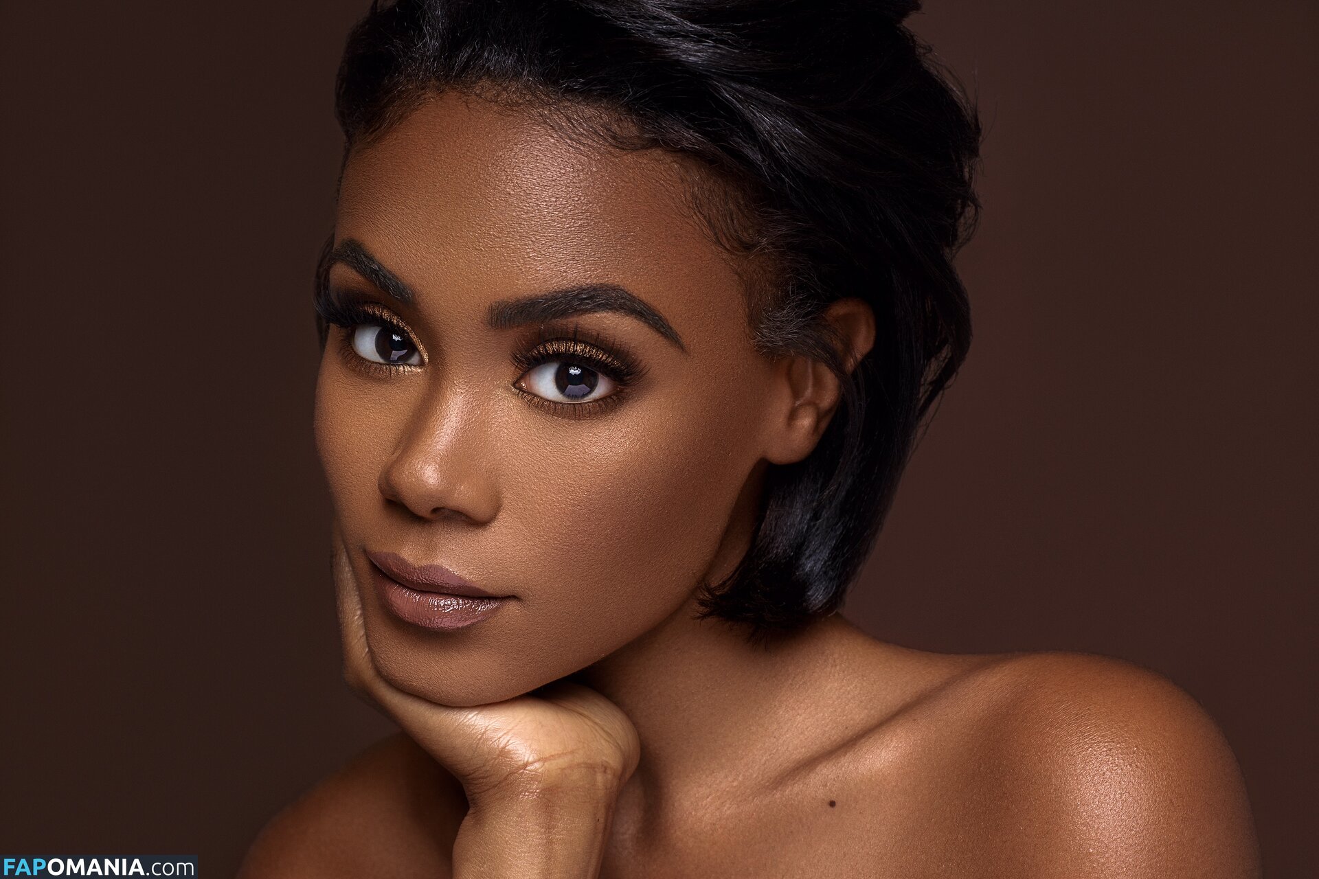 Shannon Thornton Nago OnlyFans  Przeciekłe zdjęcie #6