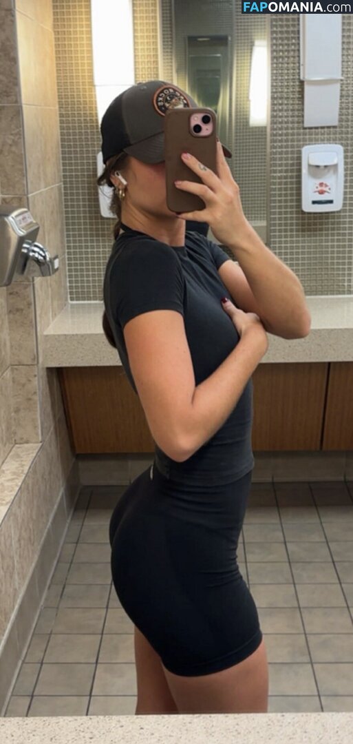 Shelby Abbott / shelbyabbott11 / simplyyhott Nago OnlyFans  Przeciekłe zdjęcie #16