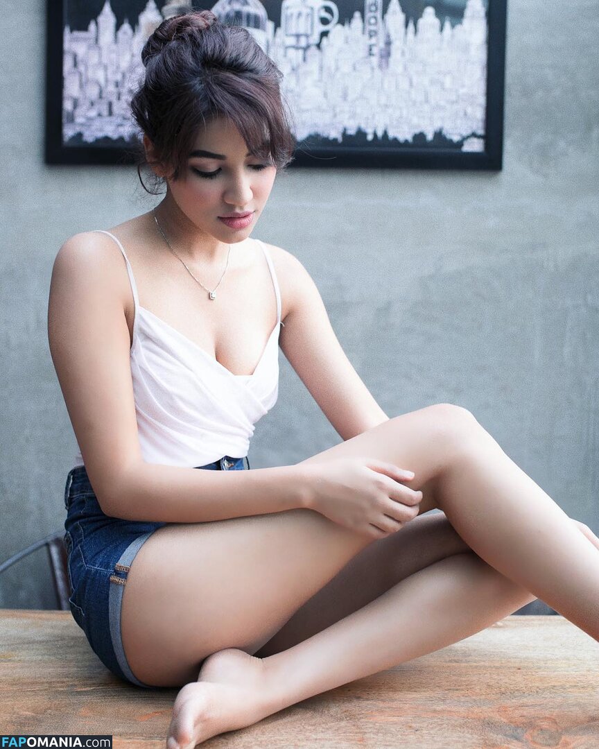 Shivani Singh / shivani.singhh Nago OnlyFans  Przeciekłe zdjęcie #8