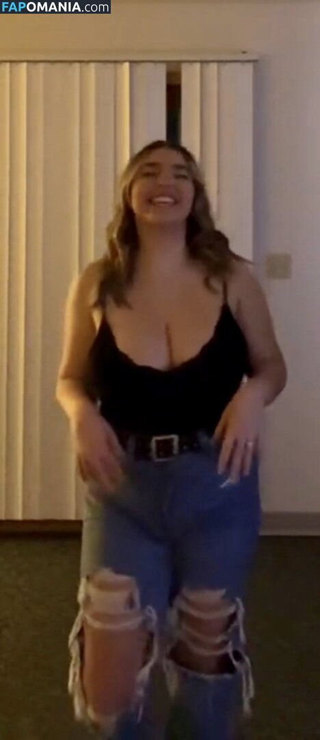 Sierra Bellingar / sheygabriella / sierra_bellingar / sierra_vela19 / sierralorae Nago OnlyFans  Przeciekłe zdjęcie #60