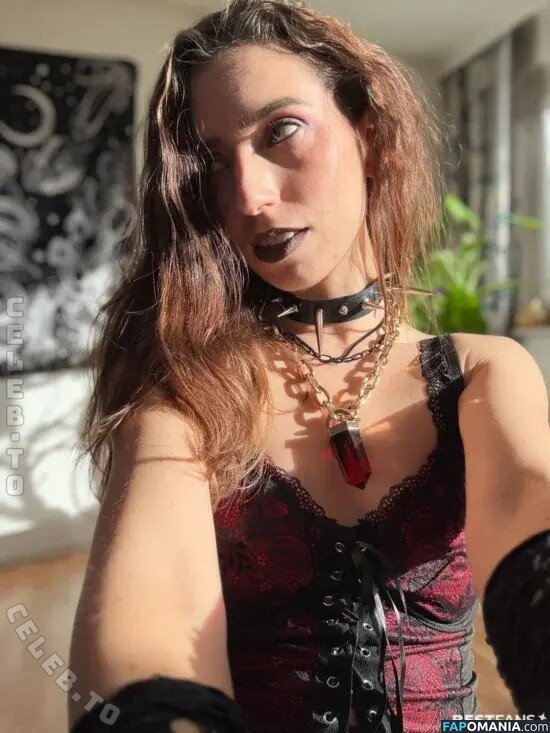 Skarlya / darkelements_byskarlya Nago OnlyFans  Przeciekłe zdjęcie #1