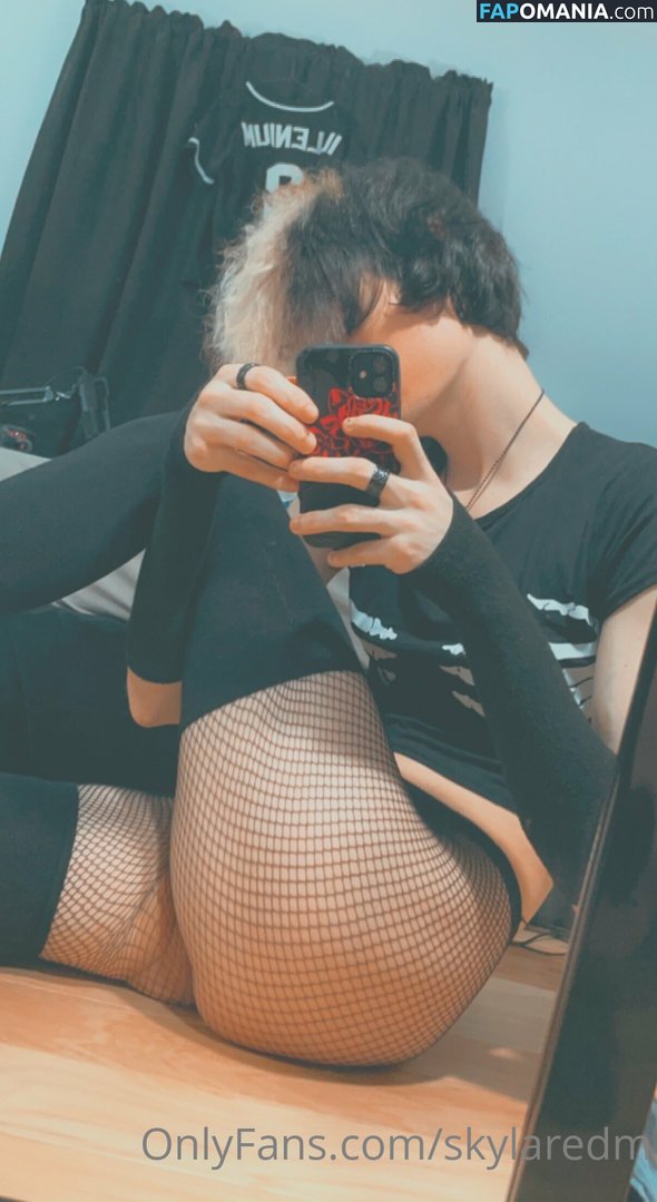 skylaredm / skylaredm_ Nago OnlyFans  Przeciekłe zdjęcie #7