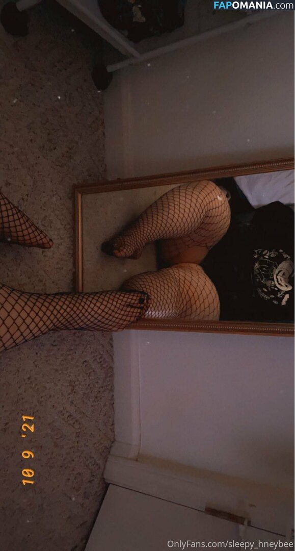 hney.bees / sleepy_hneybee Nago OnlyFans  Przeciekłe zdjęcie #8