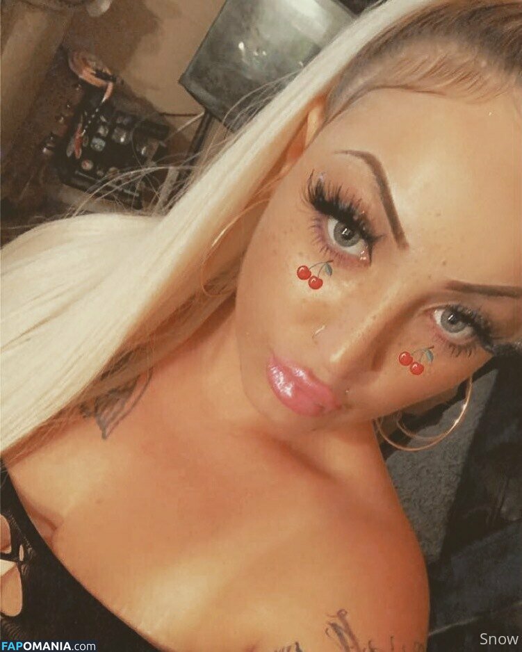 snowbunnygang420 / snowbunnysara420 Nago OnlyFans  Przeciekłe zdjęcie #10