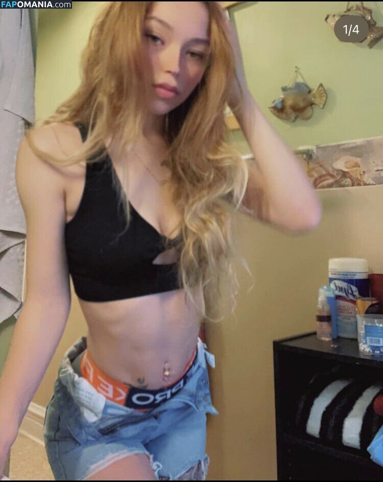 Lovekassy / Snowbunnykassy / kassygotthroat / snowbunnykayy Nago OnlyFans  Przeciekłe zdjęcie #3