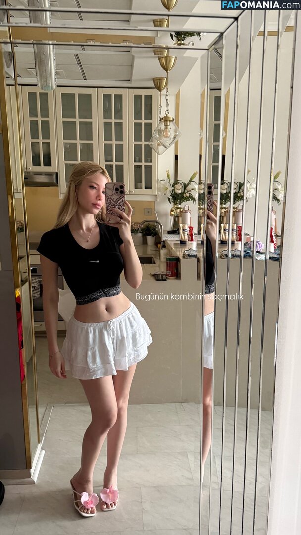 Kardelen Öztaş / Snowfuckerr / Snowmaiid Nago OnlyFans  Przeciekłe zdjęcie #49