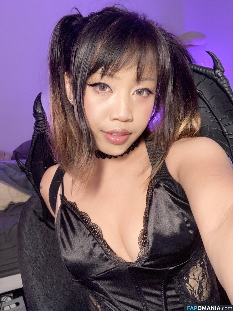 So.ko / vpusoko Nago OnlyFans  Przeciekłe zdjęcie #1