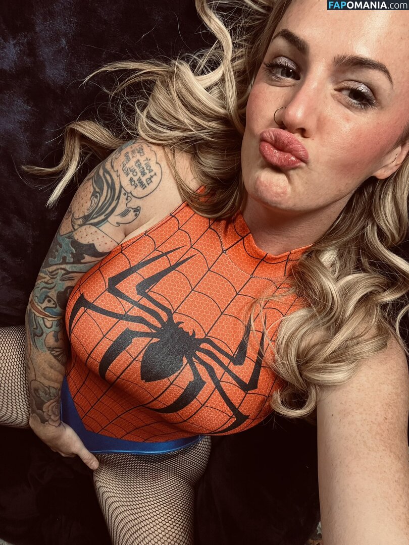 SoakingUmbrella Nago OnlyFans  Przeciekłe zdjęcie #3