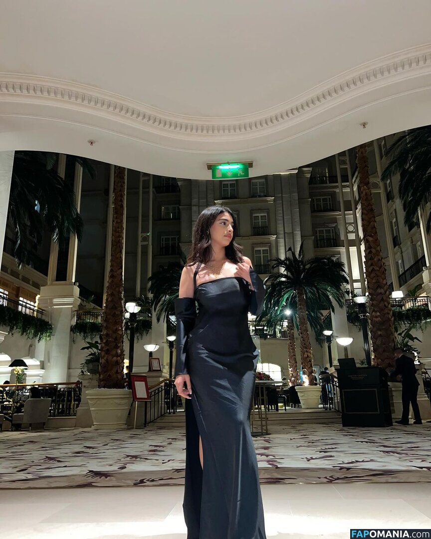 sofiaafpx / sofiashahedd Nago OnlyFans  Przeciekłe zdjęcie #10