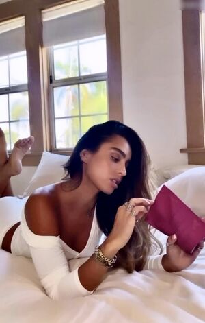 Sommer Ray