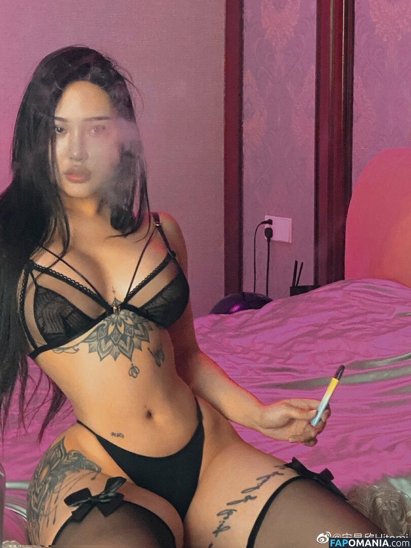 Songyuxin Hitomi / hitomi_official / songyuxin_hitomi Nago OnlyFans  Przeciekłe zdjęcie #57