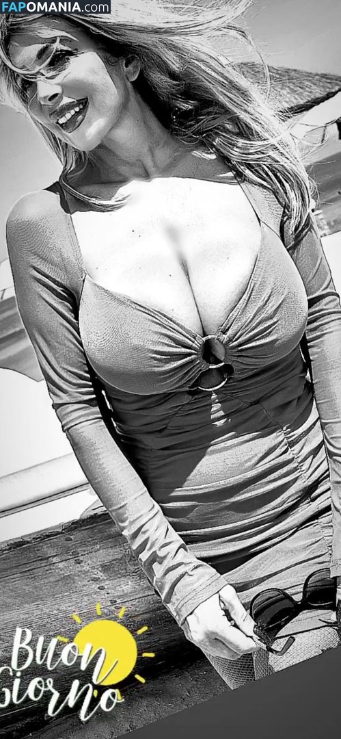 Sonia Grey / sonia_grey3008 / soniagrey Nago OnlyFans  Przeciekłe zdjęcie #1