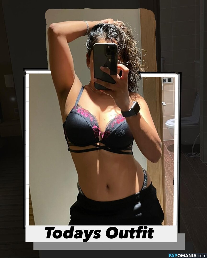 Sophia Abdalla / Sophiatheminx / https: Nago OnlyFans  Przeciekłe zdjęcie #2