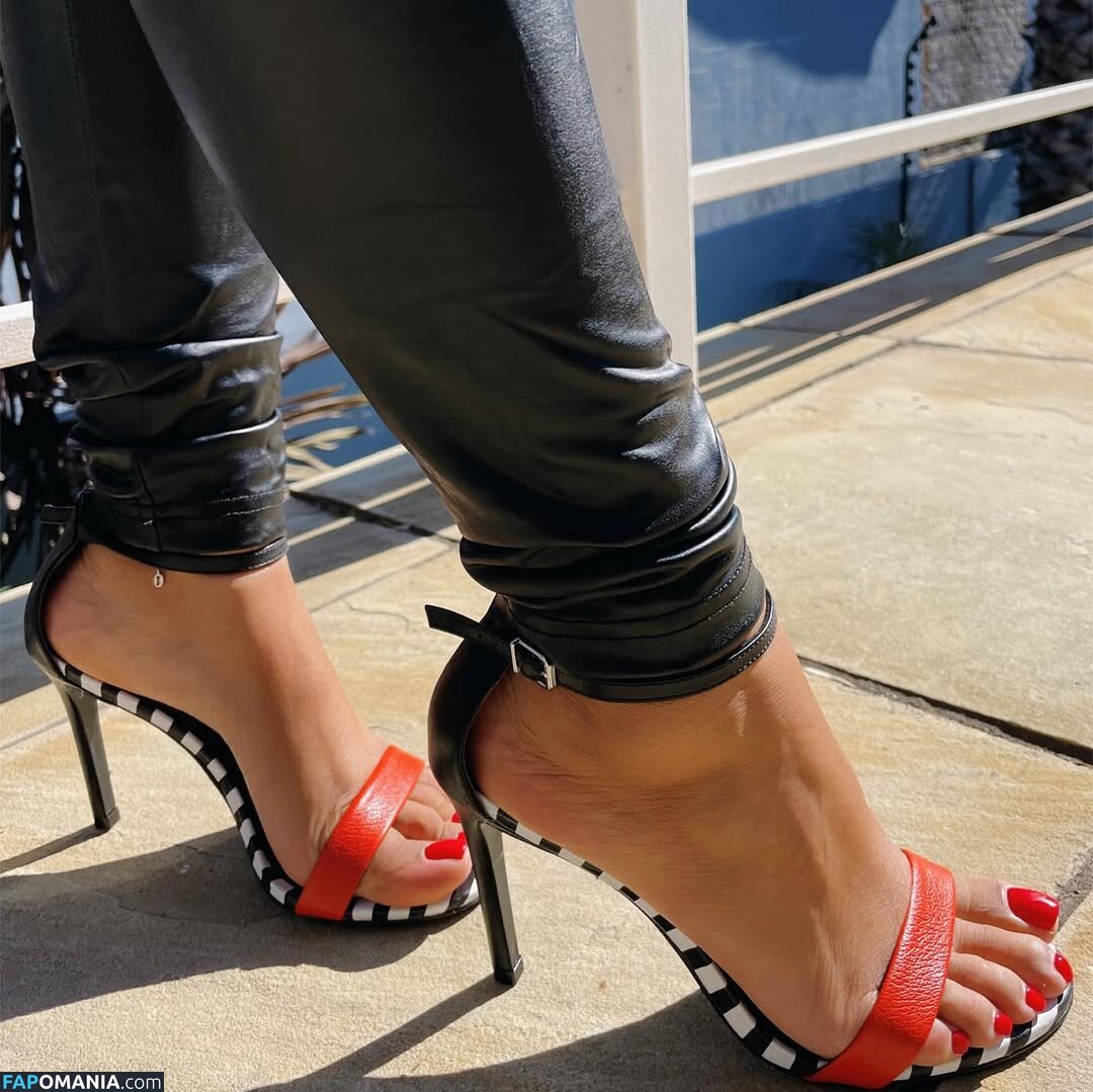 Sophia Abdalla / Sophiatheminx / https: Nago OnlyFans  Przeciekłe zdjęcie #14