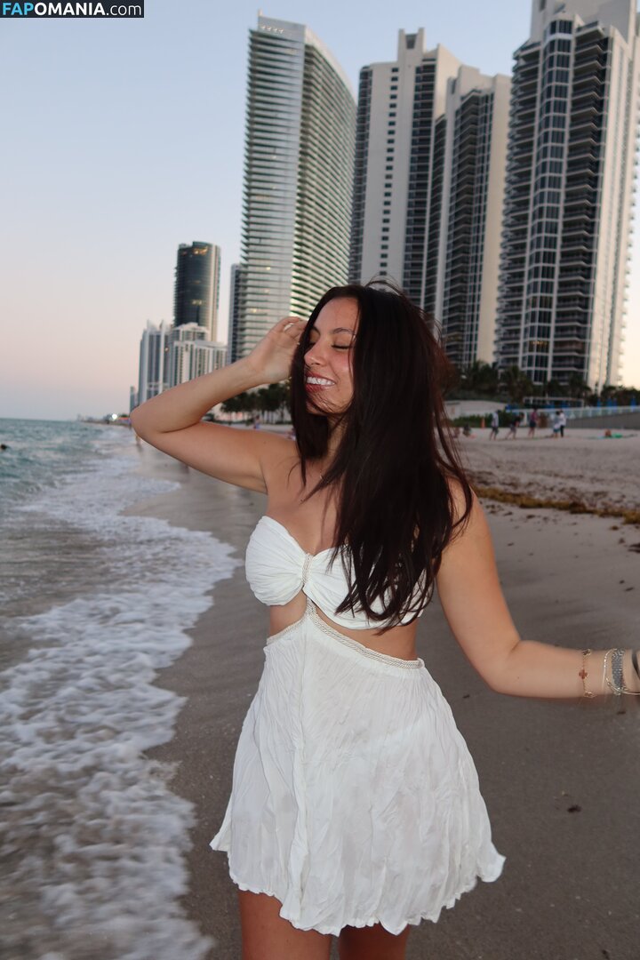 Sophiac.Gonzalez / Sophiacarolinag Nago OnlyFans  Przeciekłe zdjęcie #1