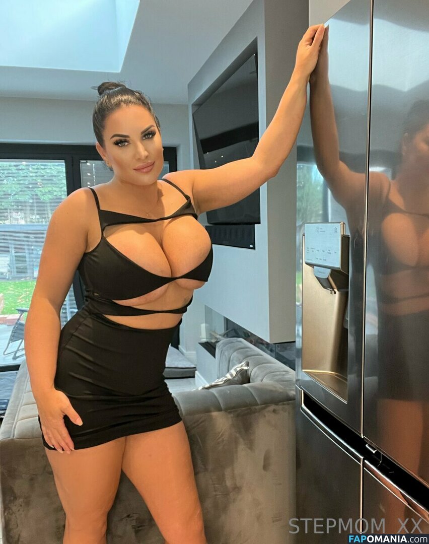 Perv-mom / Sophie Lawson / StepMother / stepmother_x Nago OnlyFans  Przeciekłe zdjęcie #462