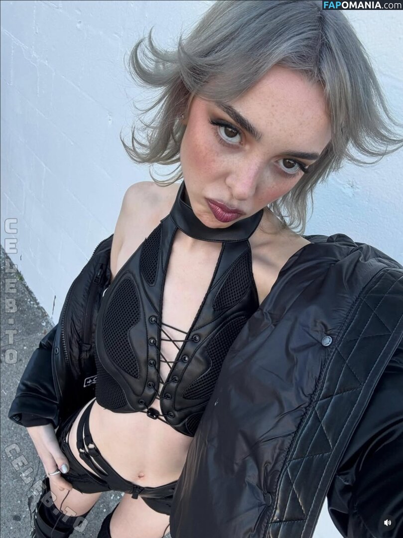 Sophie Powers / https: / sophiep0wers Nago OnlyFans  Przeciekłe zdjęcie #15