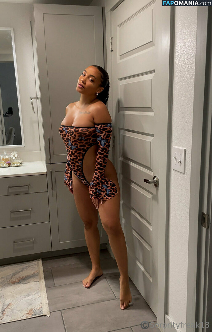 asualphaphi / sororityfreak18 Nago OnlyFans  Przeciekłe zdjęcie #164