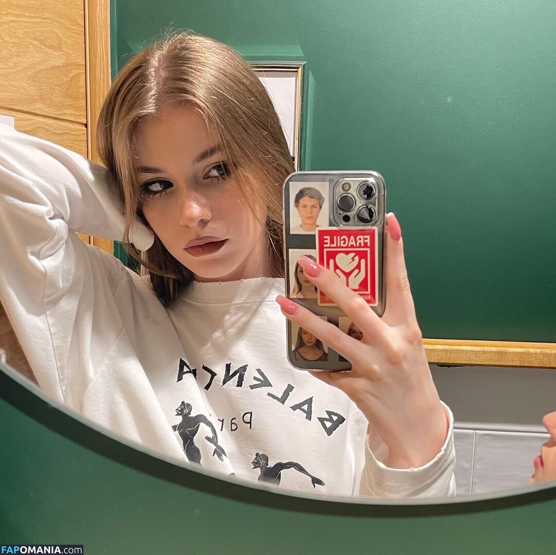 nesosihue / sosihue Nago OnlyFans  Przeciekłe zdjęcie #8