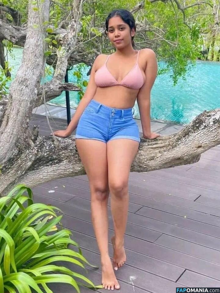 Sri Lanka / Sri Lankan Girls / hashini.guruge / poojaniperera Nago OnlyFans  Przeciekłe zdjęcie #13