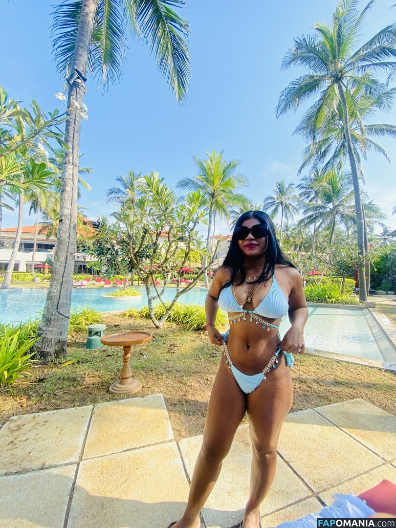 Sri Lanka / Sri Lankan Girls / hashini.guruge / poojaniperera Nago OnlyFans  Przeciekłe zdjęcie #80