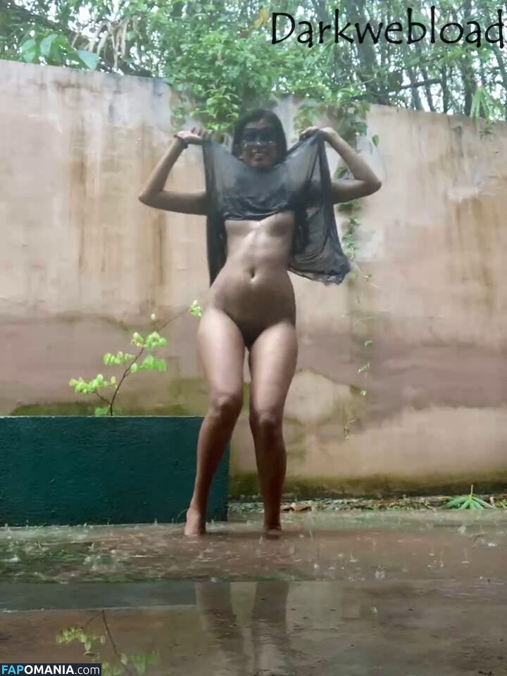 Sri Lanka / Sri Lankan Girls / hashini.guruge / poojaniperera Nago OnlyFans  Przeciekłe zdjęcie #113