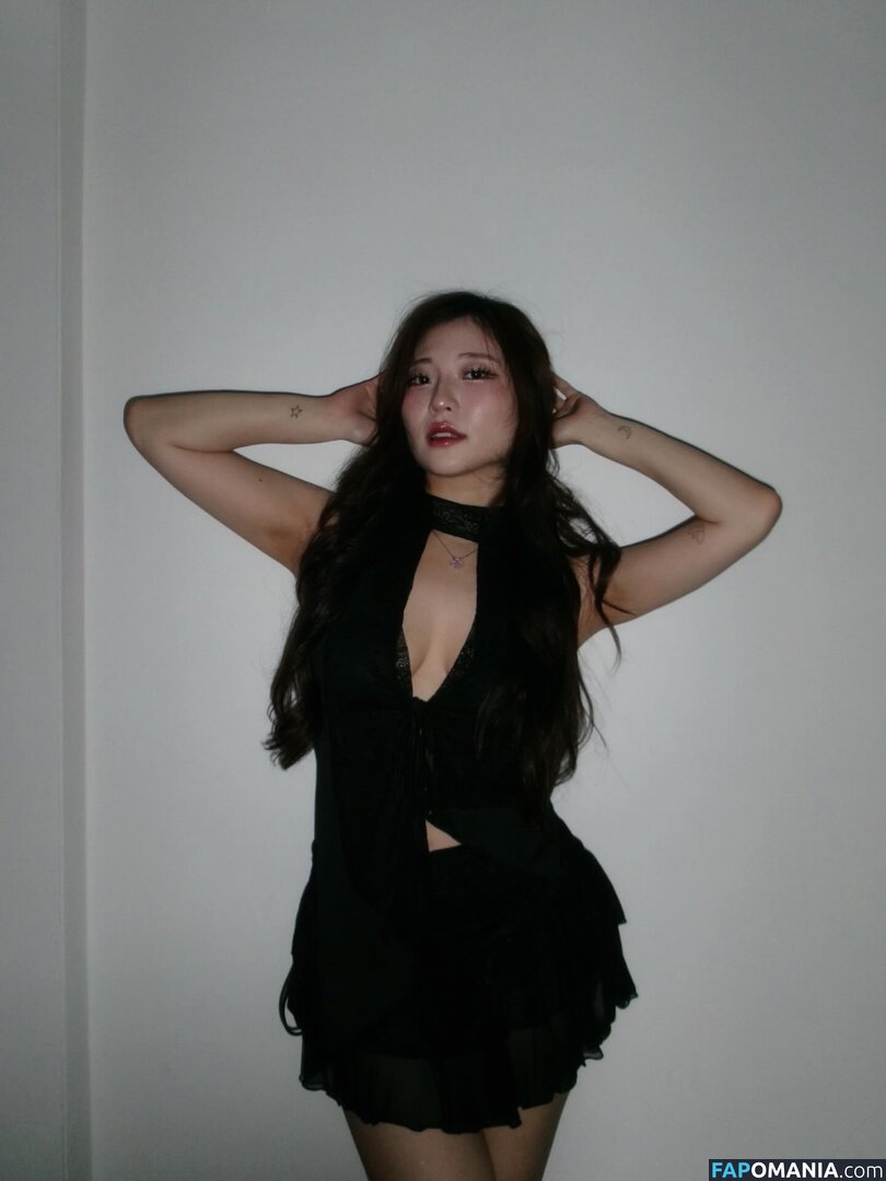 Starriebun / staribunbun / starriebunn Nago OnlyFans  Przeciekłe zdjęcie #3