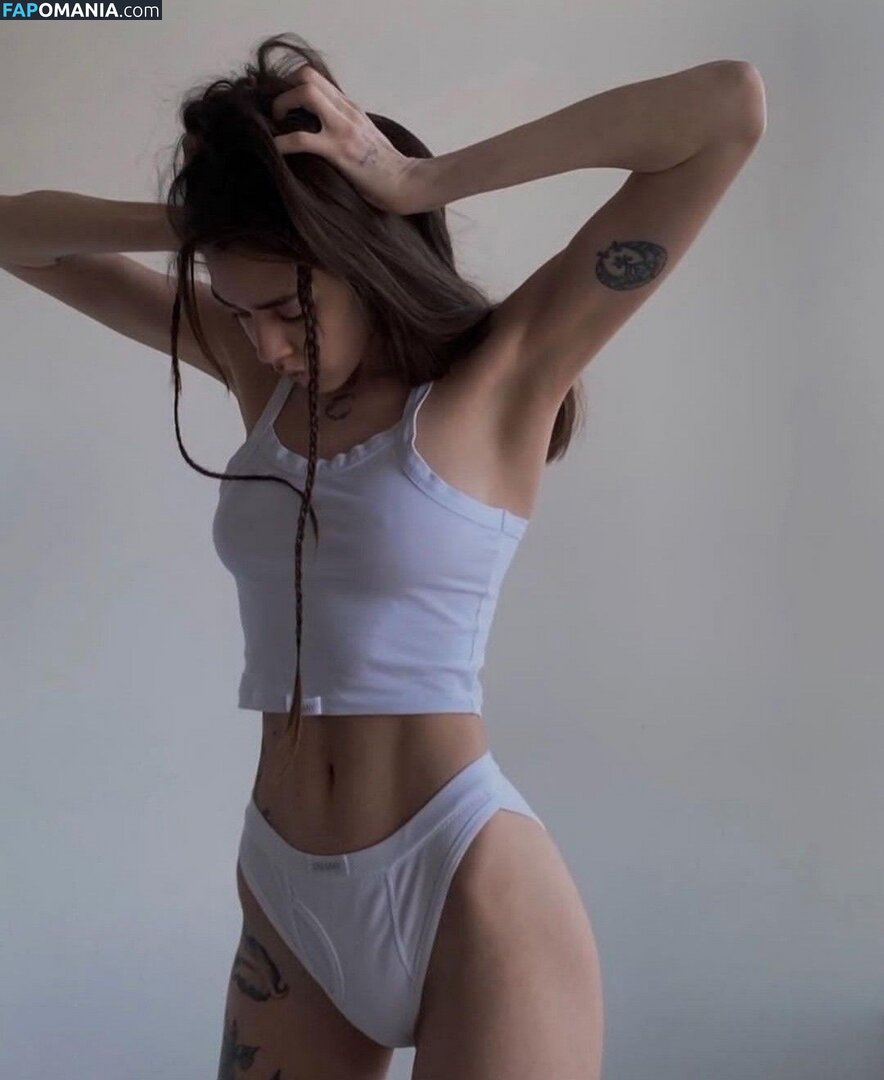 Stefani Mohort / stefani_mohorti Nago OnlyFans  Przeciekłe zdjęcie #1