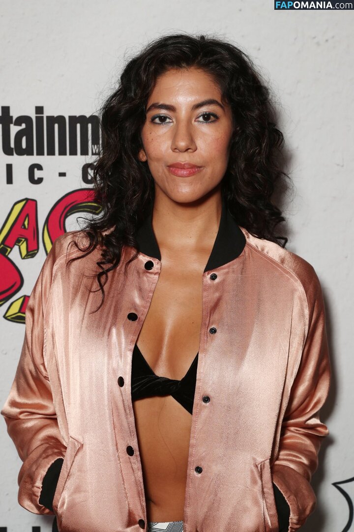 Rosa Diaz Brooklyn Nine-Nine / Stephanie Beatriz / stephaniebeatriz Nago OnlyFans  Przeciekłe zdjęcie #42