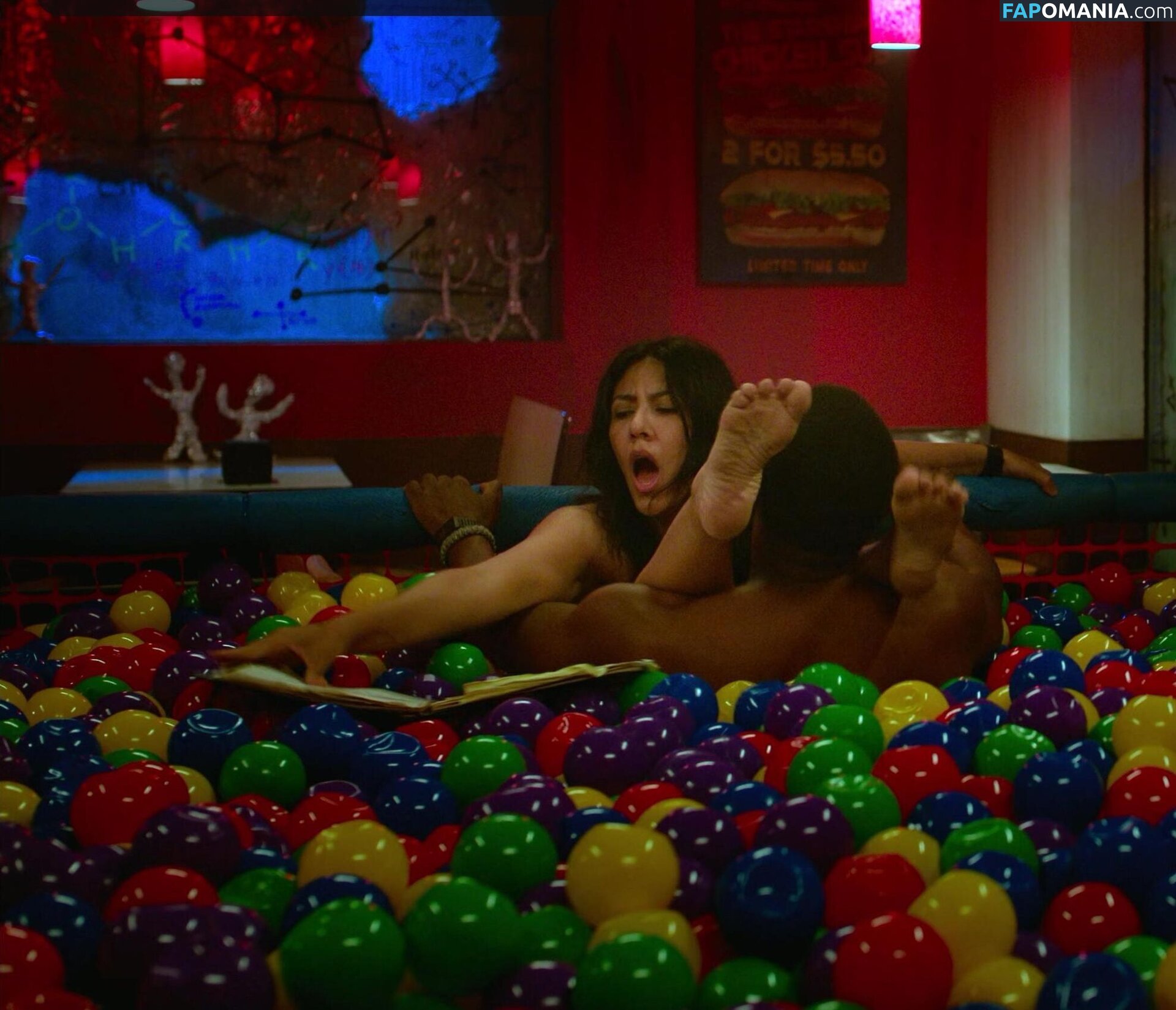 Rosa Diaz Brooklyn Nine-Nine / Stephanie Beatriz / stephaniebeatriz Nago OnlyFans  Przeciekłe zdjęcie #85