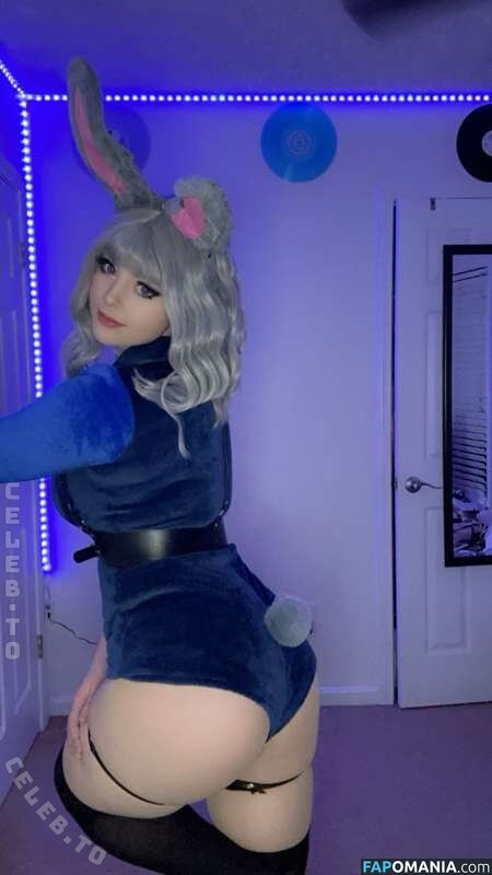 https: / strifecos / strifecoss Nago OnlyFans  Przeciekłe zdjęcie #71