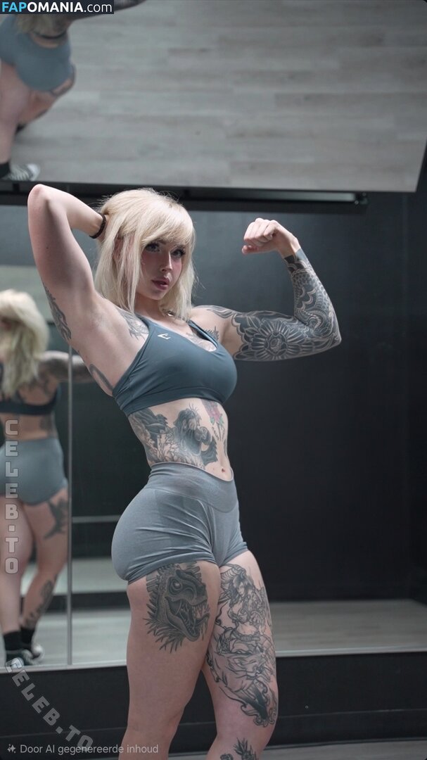 StrongWaifu / https: Nago OnlyFans  Przeciekłe zdjęcie #1
