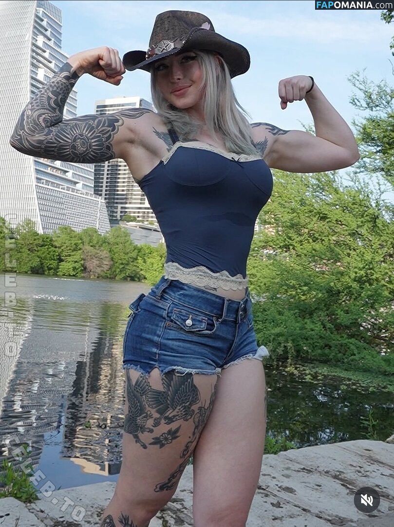 StrongWaifu / https: Nago OnlyFans  Przeciekłe zdjęcie #3
