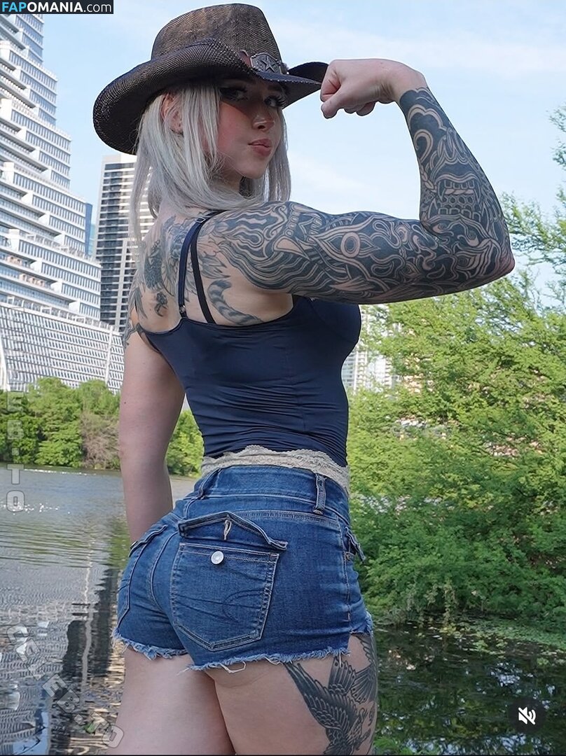 StrongWaifu / https: Nago OnlyFans  Przeciekłe zdjęcie #4