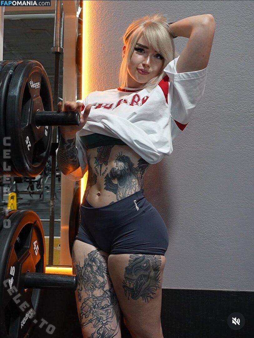 StrongWaifu / https: Nago OnlyFans  Przeciekłe zdjęcie #5