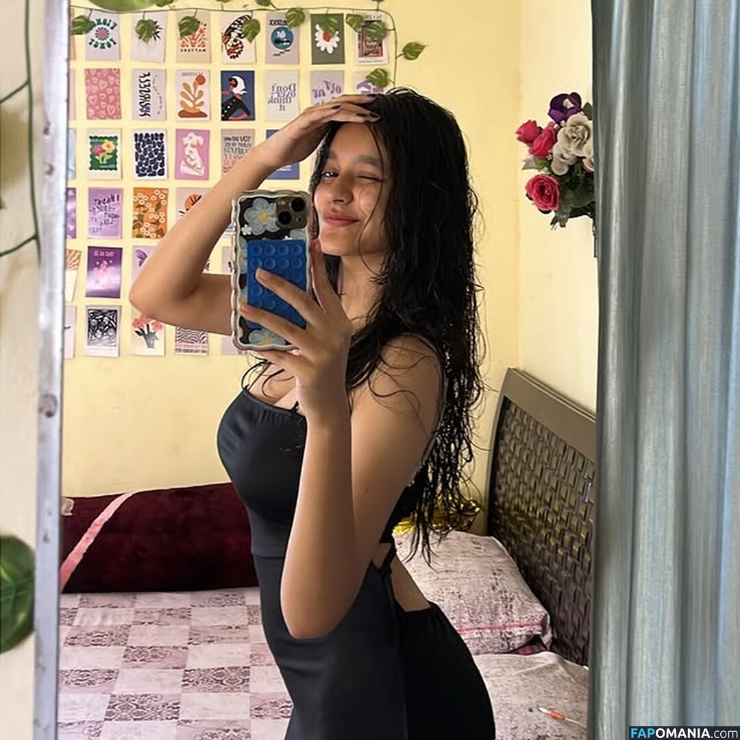 Subhashree Sahu / https: / subhasly Nago OnlyFans  Przeciekłe zdjęcie #2