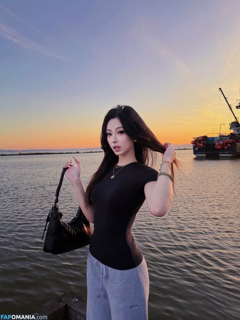 Susansunn / https: / susan_sun17 Nago OnlyFans  Przeciekłe zdjęcie #7